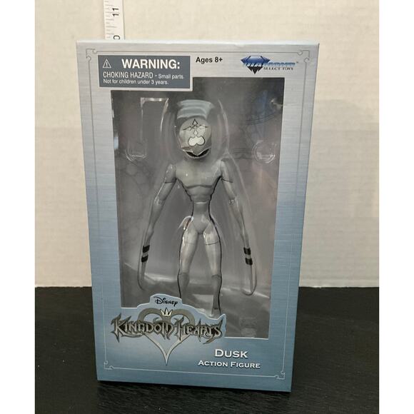 Kingdom Hearts Dusk Action Figure - Picture 2 of 3